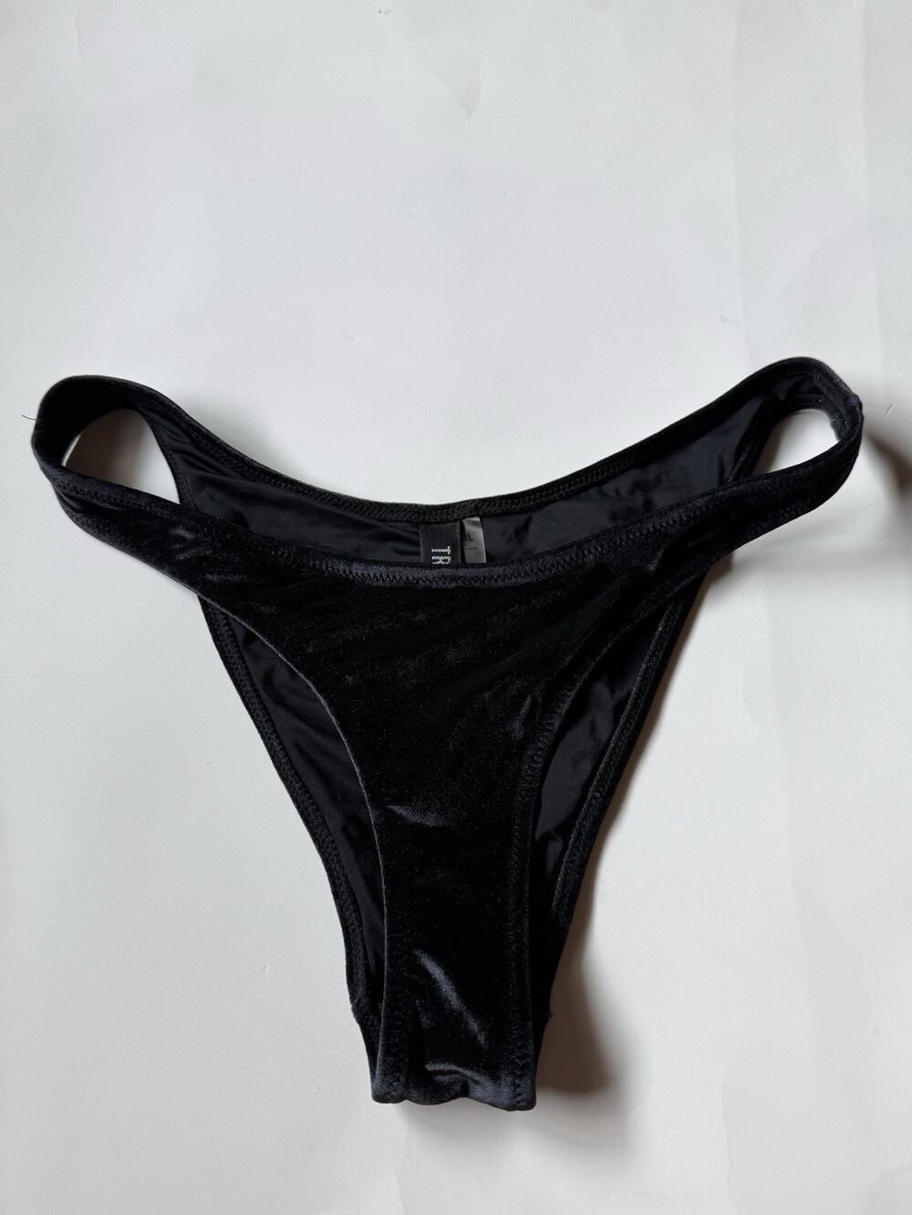 Triangl Black Velvet Bikini Bottoms Women’s Size M Swimwear High Cut